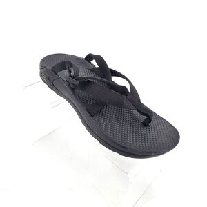 Chaco Black Strappy thong Sandals size 8